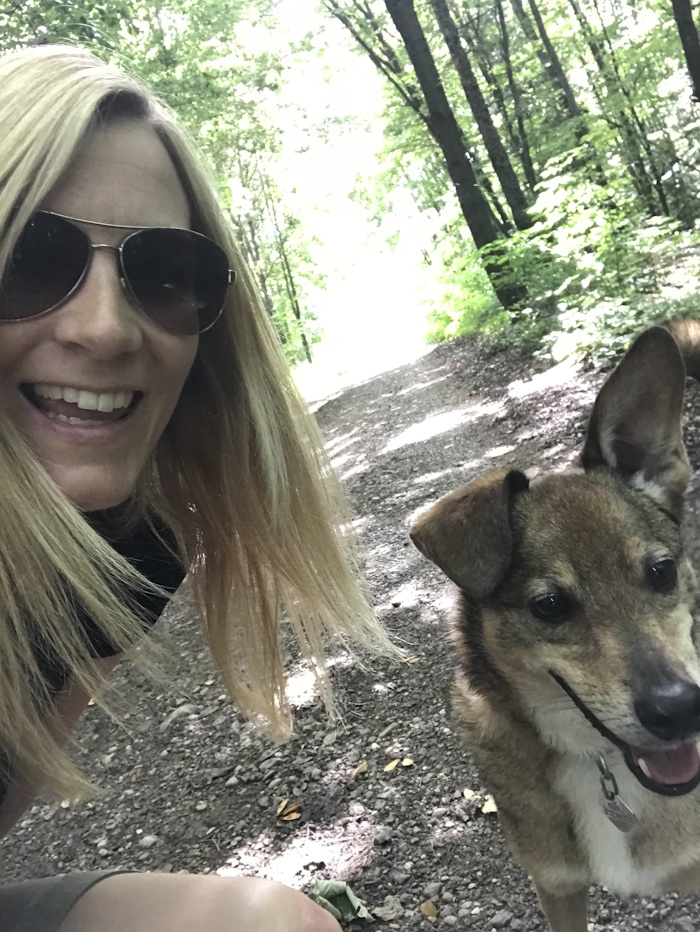 Susanne Schneider mit ihrem Hund